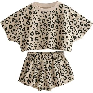 Leopard Print Cropped Tee & Shorts Set - Beige & Black